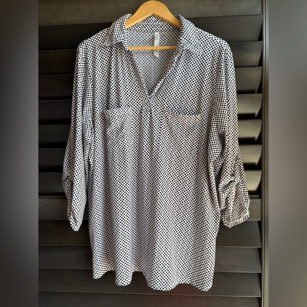 NY Collection 2X 3/4 Sleeve White Black Polka Dot Blouse Tunic with Collar